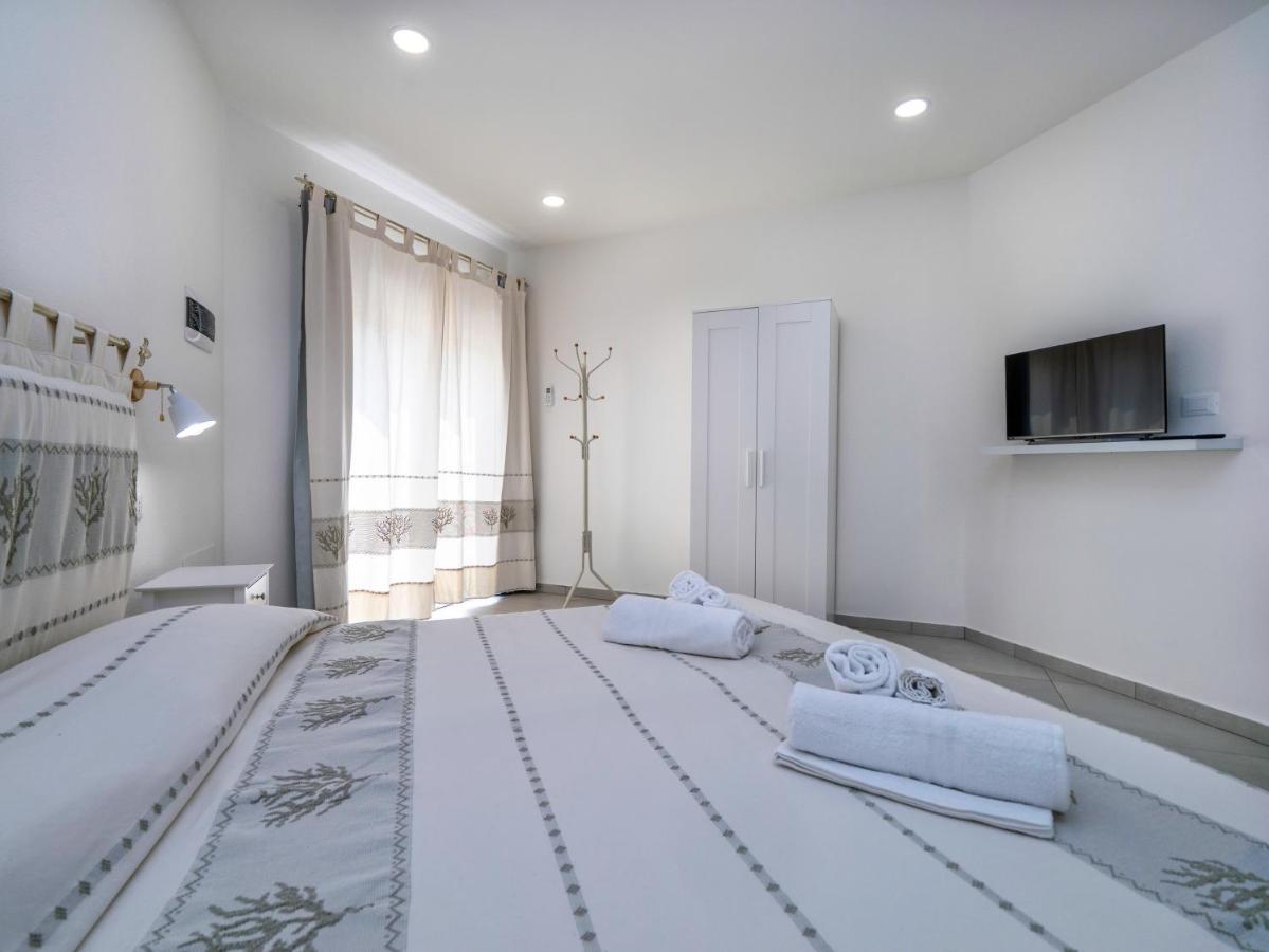 Aldo Moro Rooms Olbia Zewnętrze zdjęcie