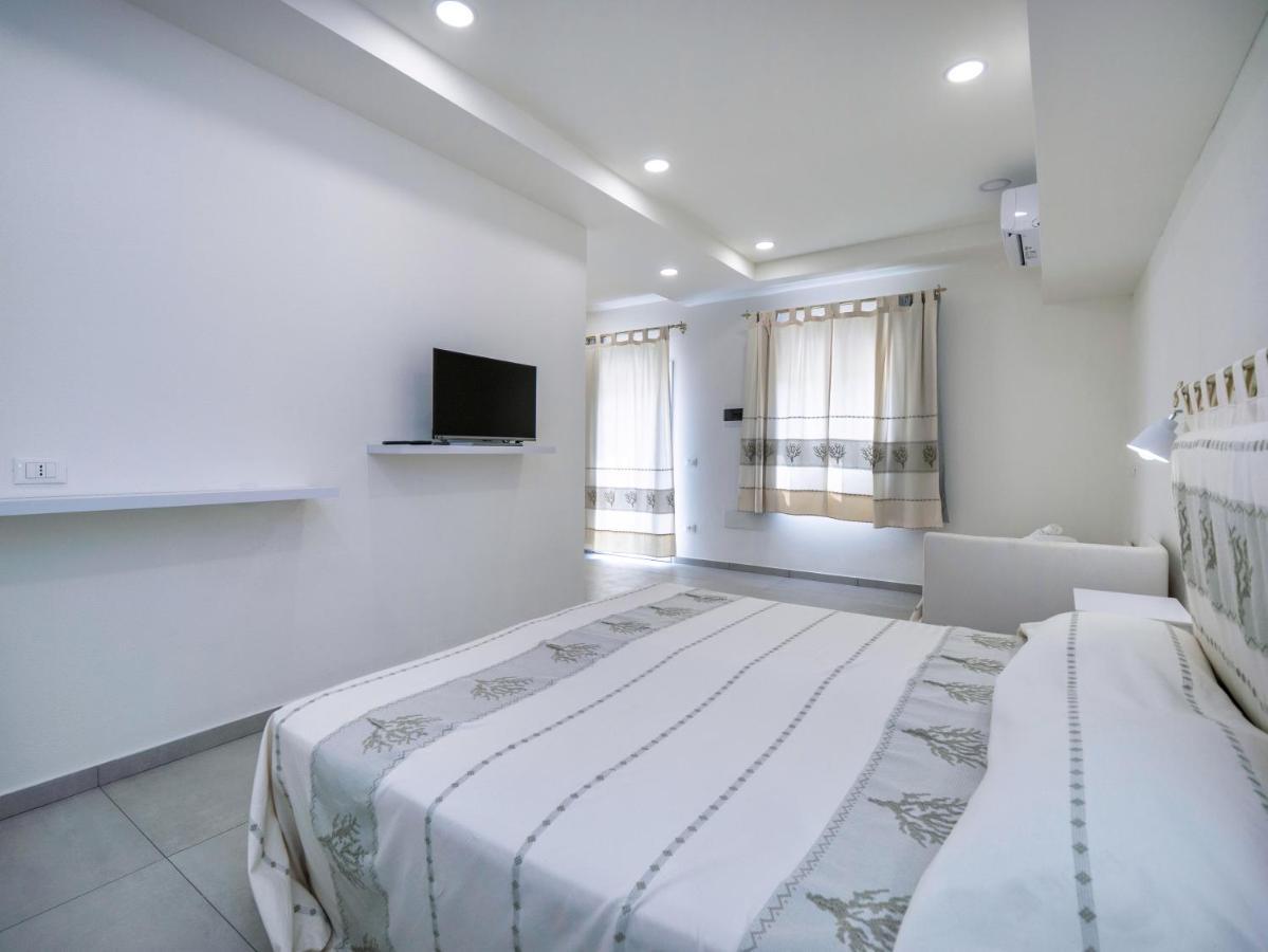 Aldo Moro Rooms Olbia Zewnętrze zdjęcie